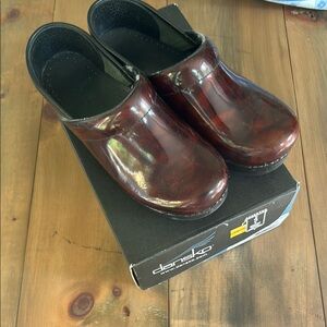 Dansko Brown Marbled Patent Clogs